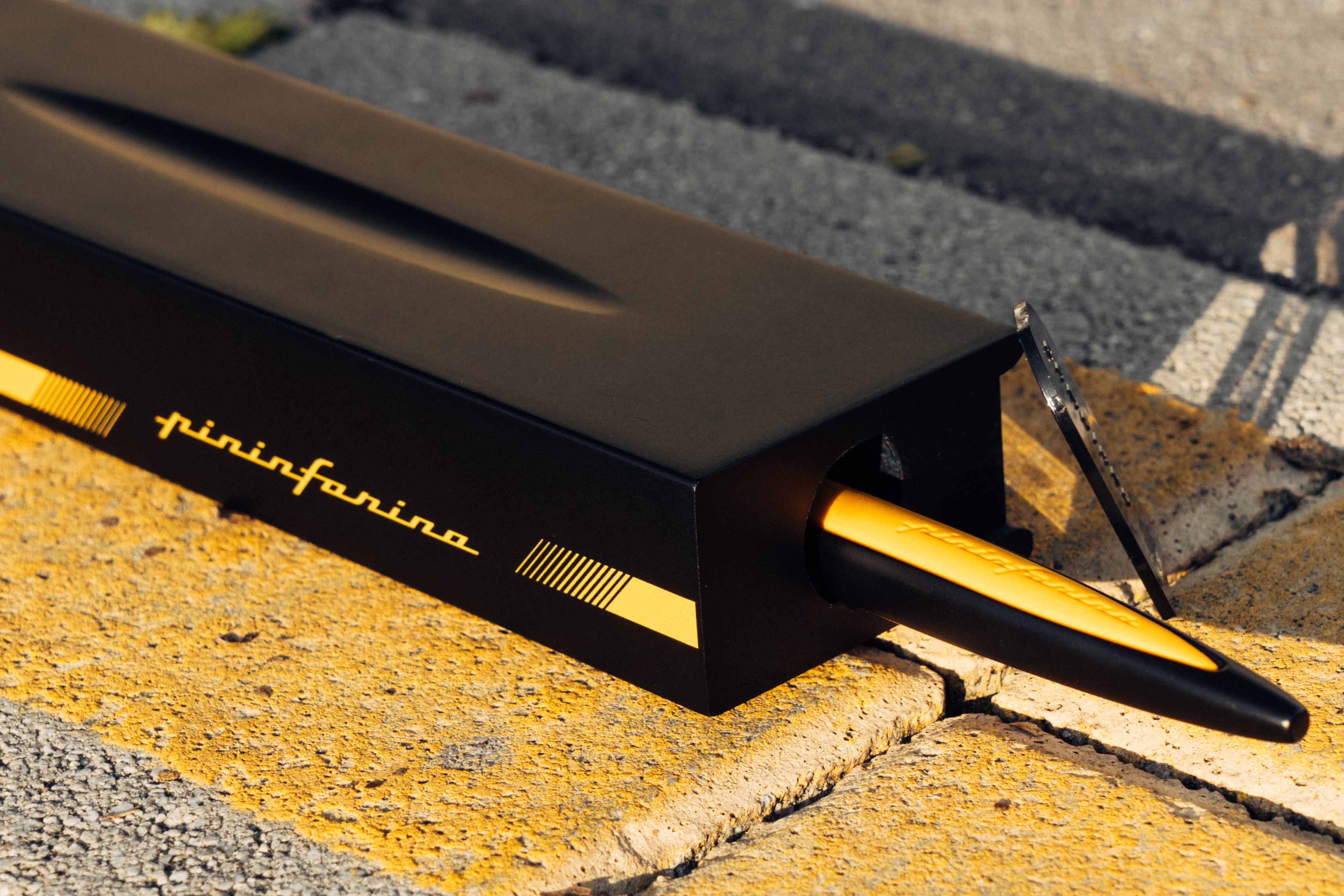 Шариковая ручка Pininfarina Cambiano Race Yellow-9