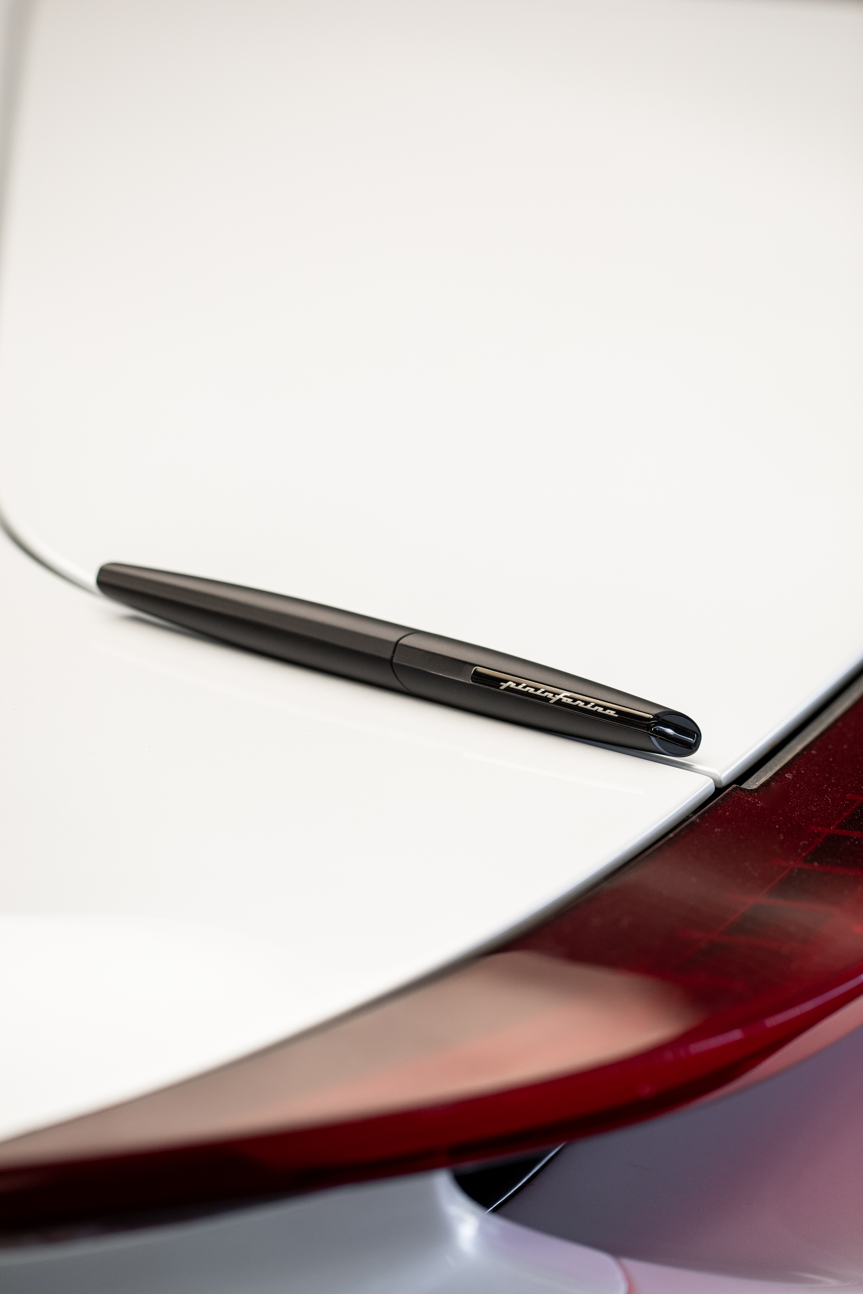 Перьевая ручка Pininfarina PF Two BLACK-5