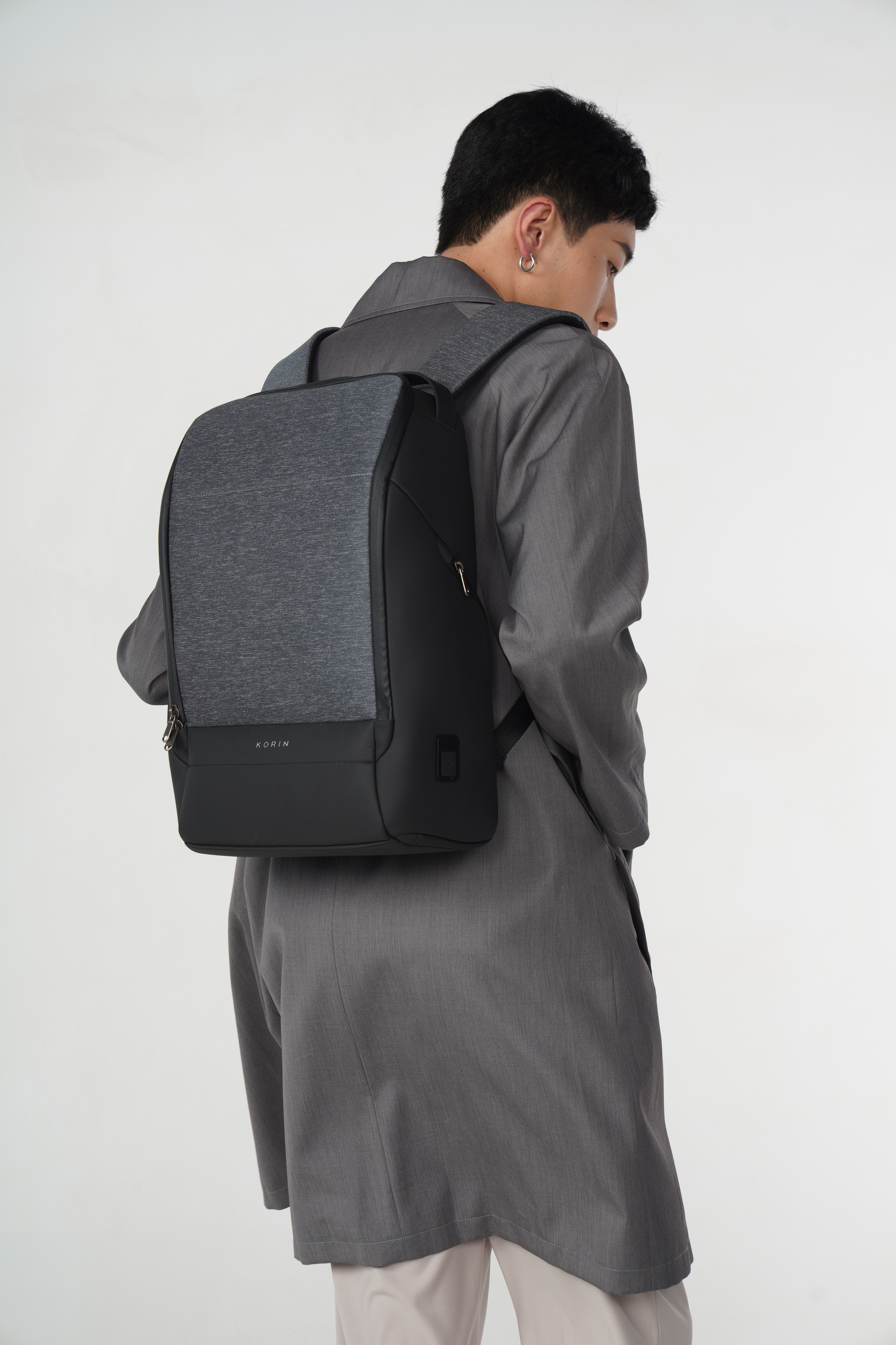 Рюкзак FlexPack Pro 47х34х18 см, темно-серый-17