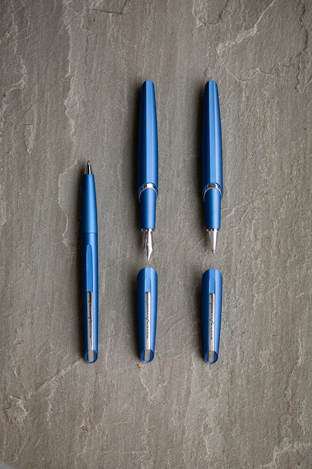 Шариковая ручка PININFARINA PF Two BLUE-4