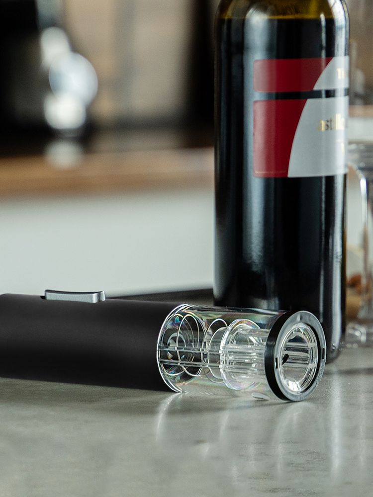 Электрический штопор с ножом для фольги Wine Diesel, черный-6