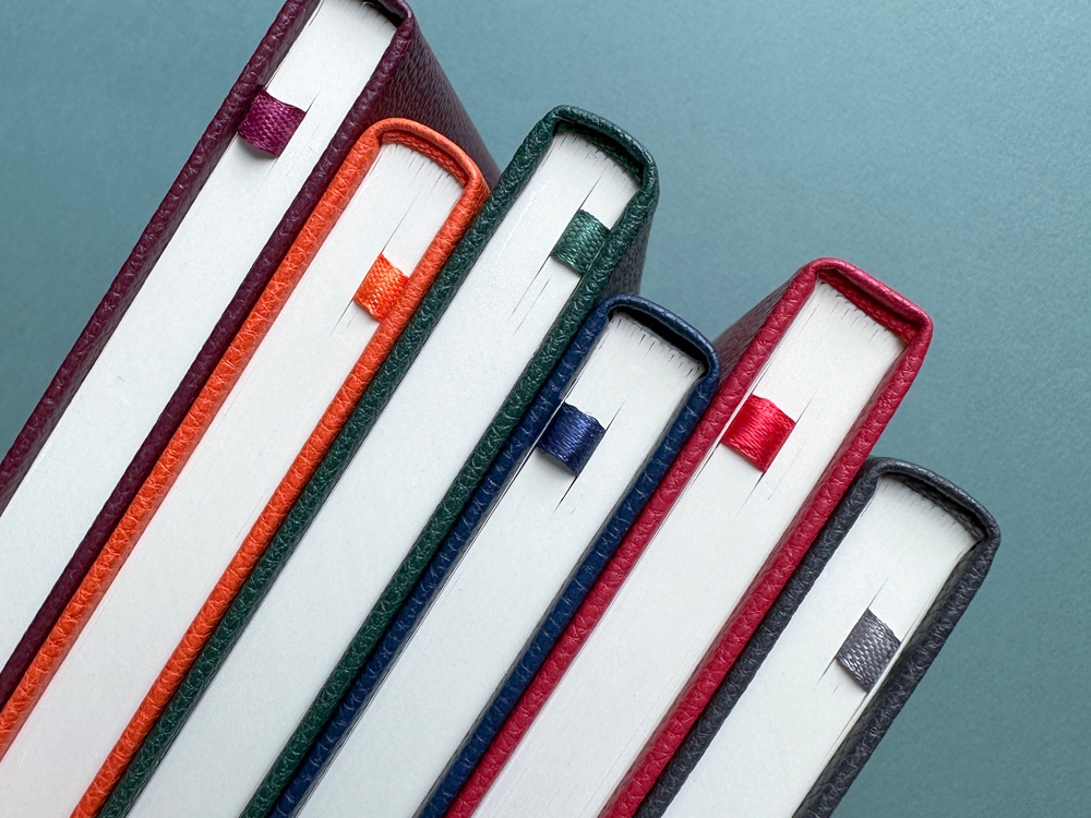 Ежедневник недатированный А5 Megapolis Loft, серый-11
