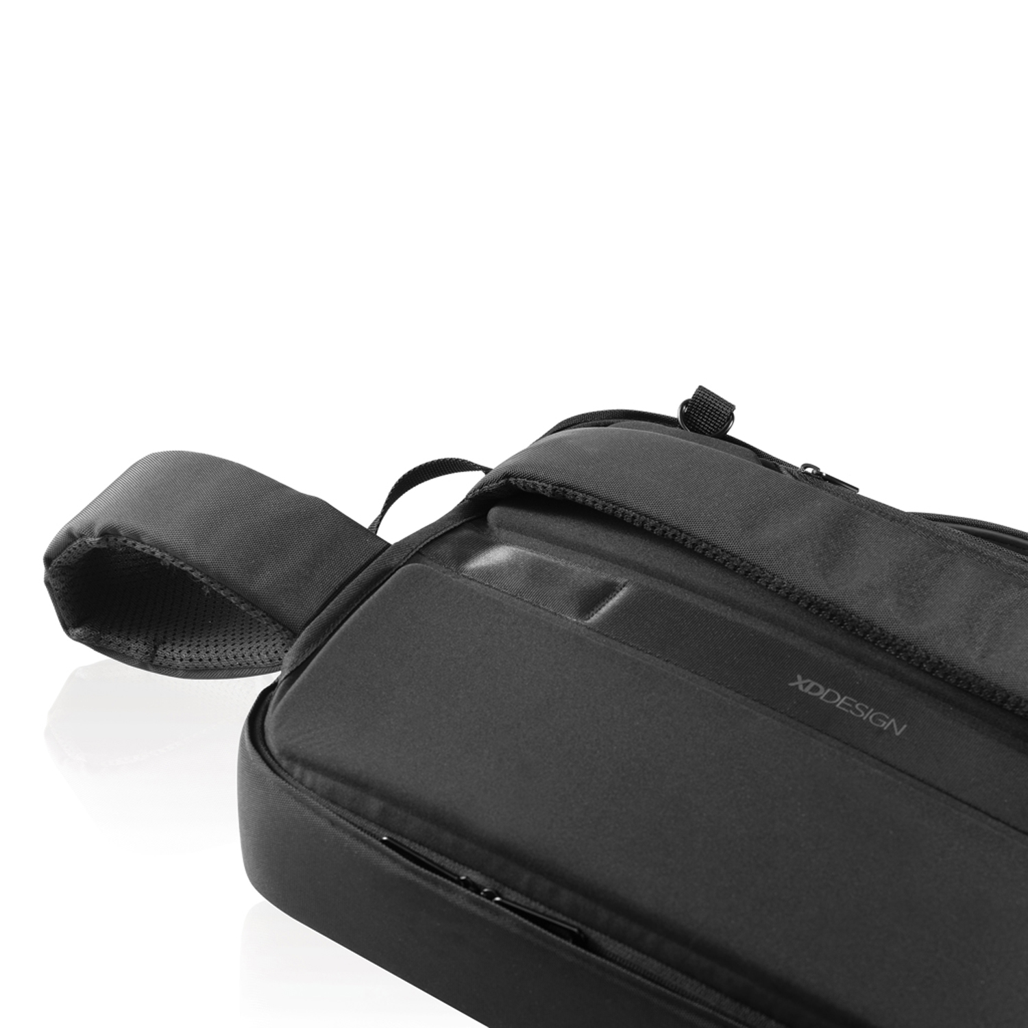 Сумка-рюкзак XD Design Bobby Bizz 2.0 с защитой от карманников-6
