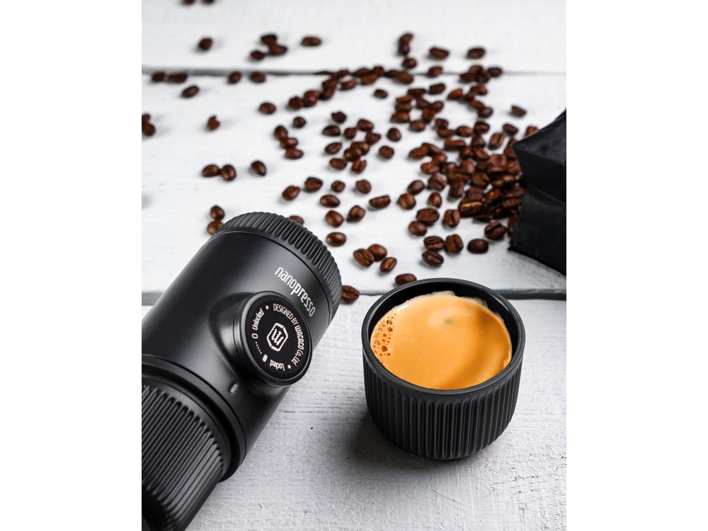 Ручная мини-кофемашина WACACO Nanopresso + кейс для хранения WCCNPHC-3