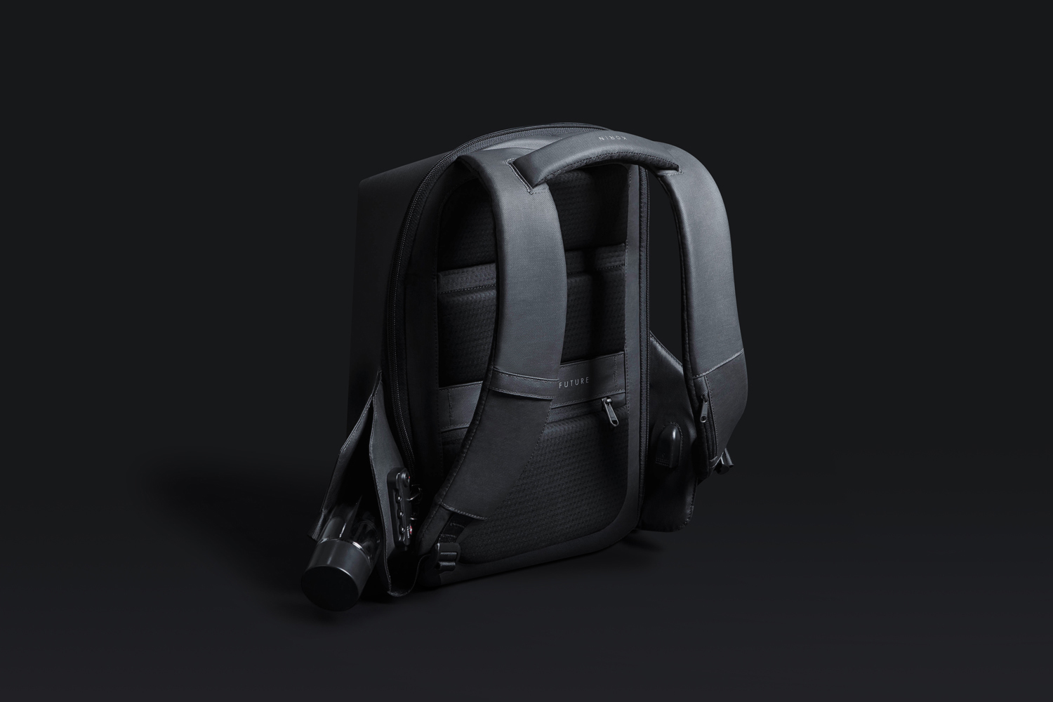 Рюкзак KORIN HiPack 43х33х16 см, черный-12