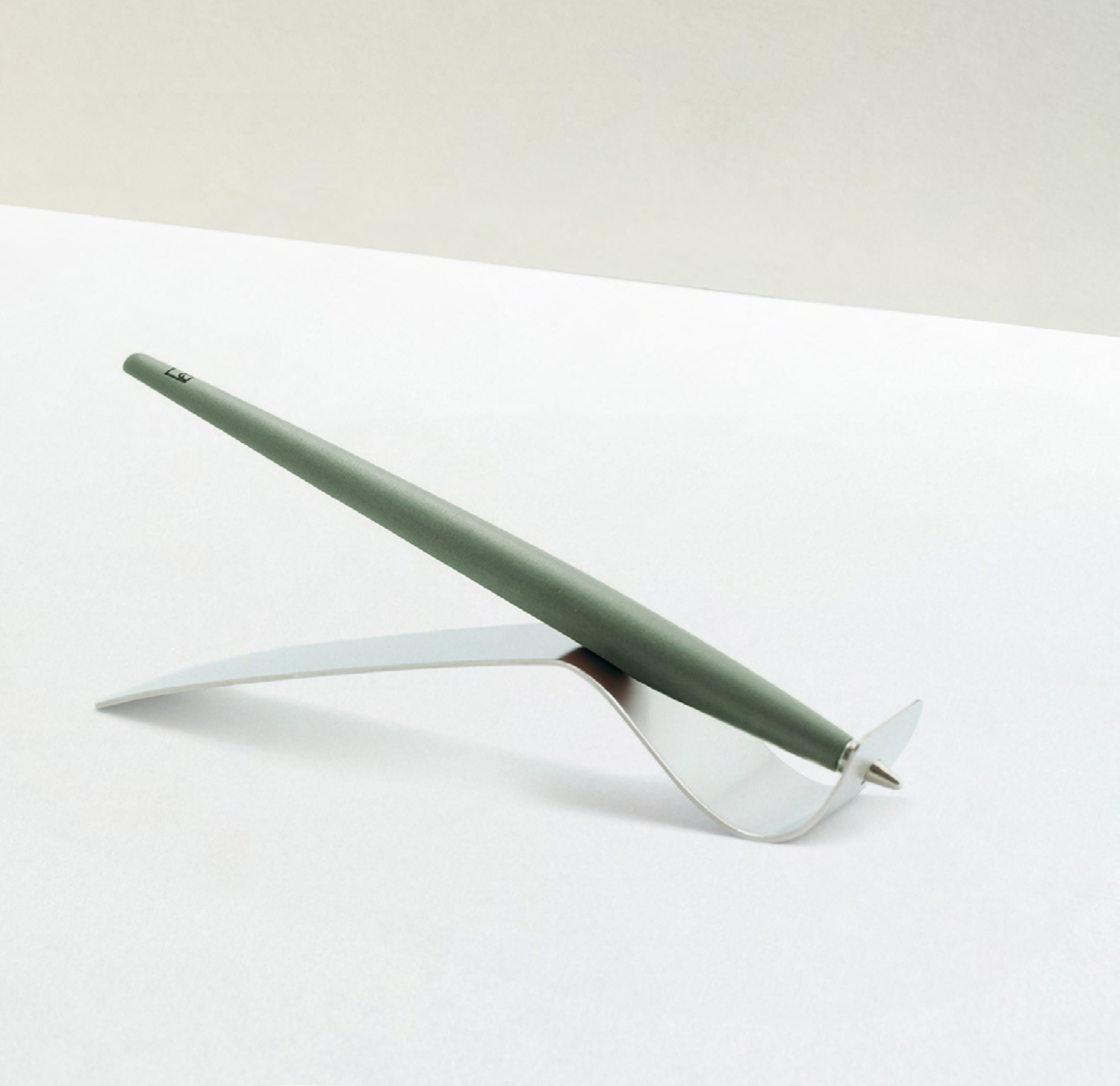 Вечная ручка Pininfarina Piuma A MODERN CLASSIC SAGE GREEN-11