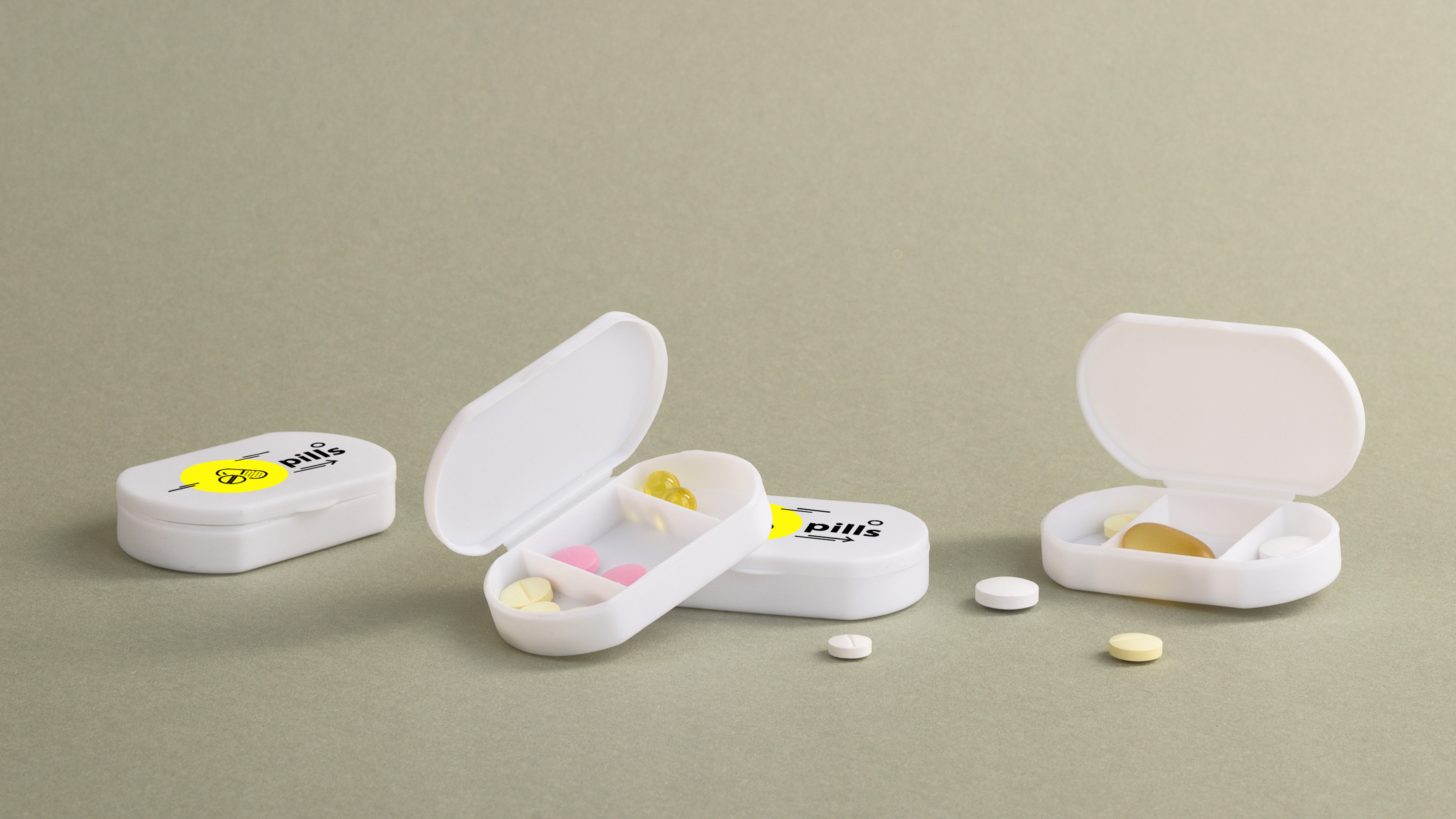 Таблетница "Pill house" с антибактериальной защитой-1